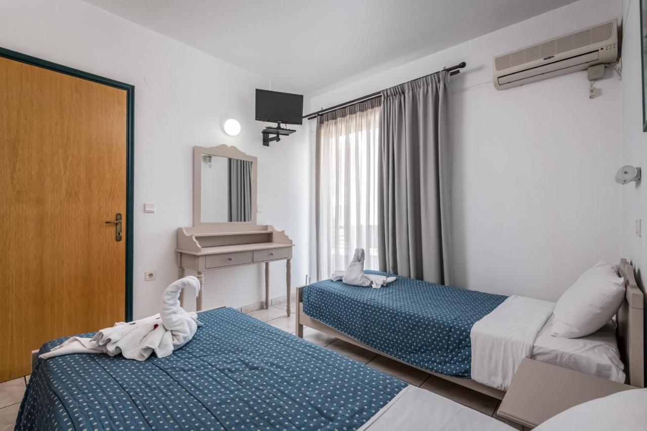 Angela Aparthotel Kosz Kültér fotó