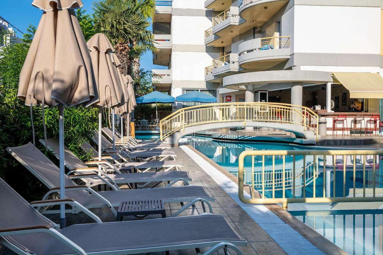 Angela Aparthotel Kosz Kültér fotó